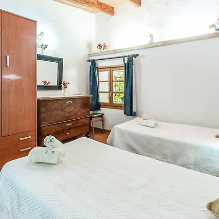 Rosita Villa